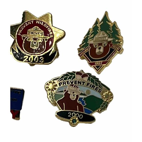 Lot of 11 Smokey The Bear Forrest Service Collectible Pins Collection Hat Pins - Picture 16 of 16
